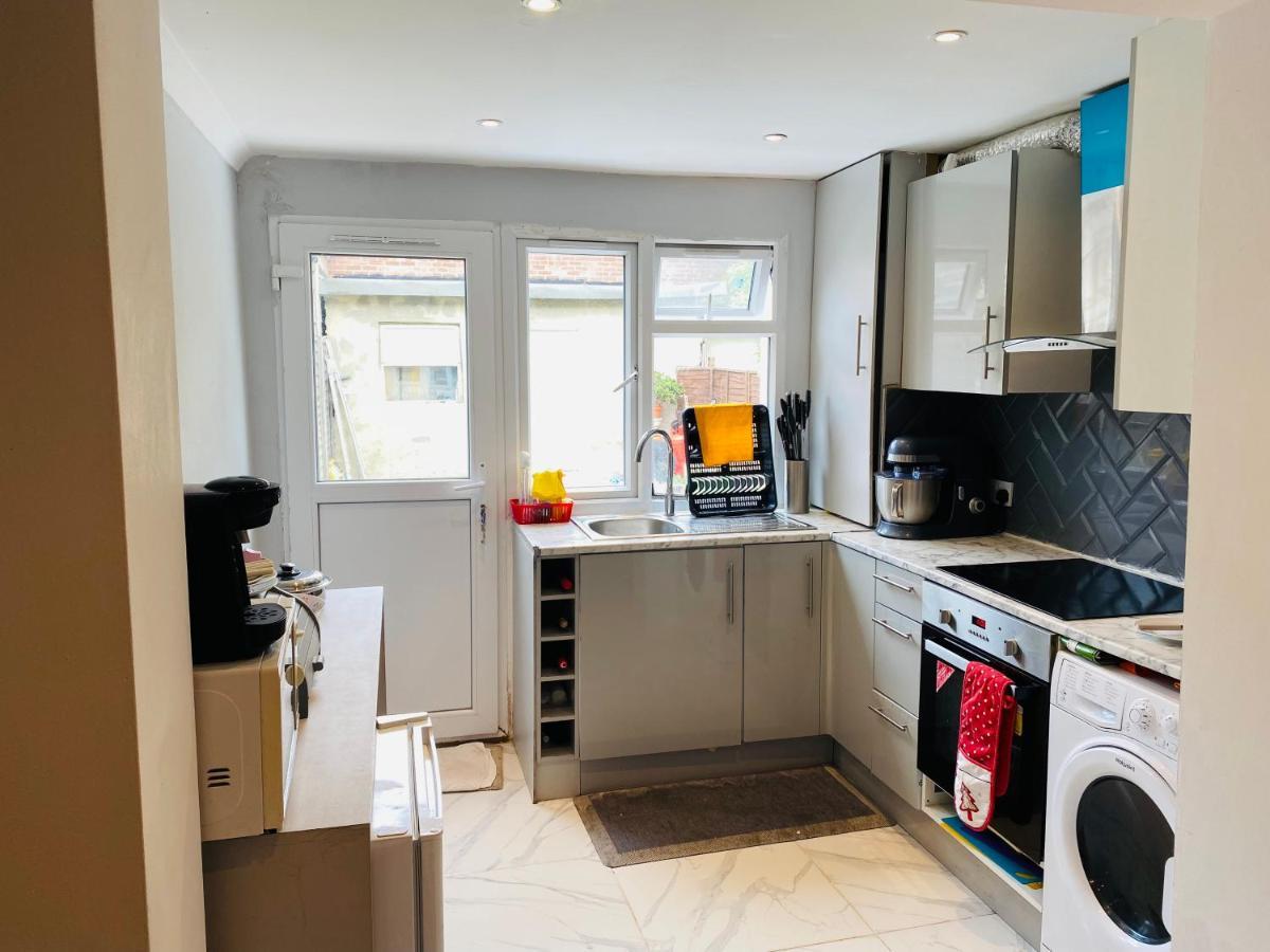 1 Studio Room Near Central London Exterior photo